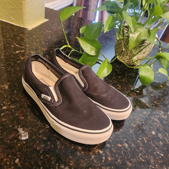 Vans Shoes Sneakers Color Black Size US Men's 4  US Women's 5.5 - Picture 7 of 7
